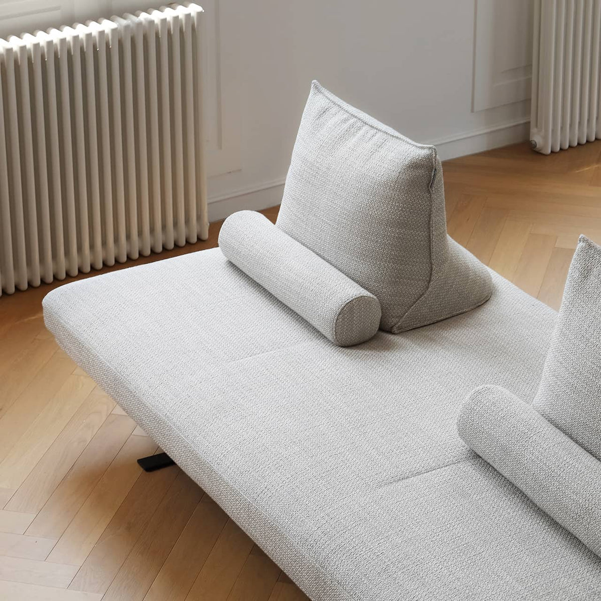 Contemporary Light Gray Sofa - Pine Wood Frame with Soft Cotton-Ramie Blend Upholstery my-364