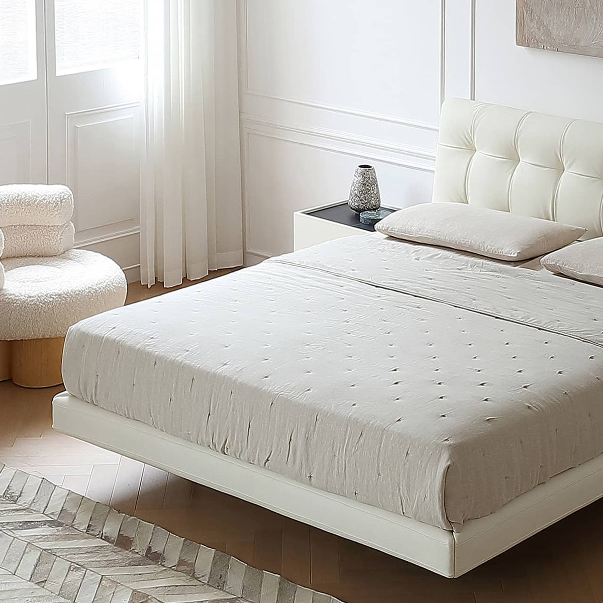 Stylish Bed Frame with Light Brown Pine and Leather Finish my-376