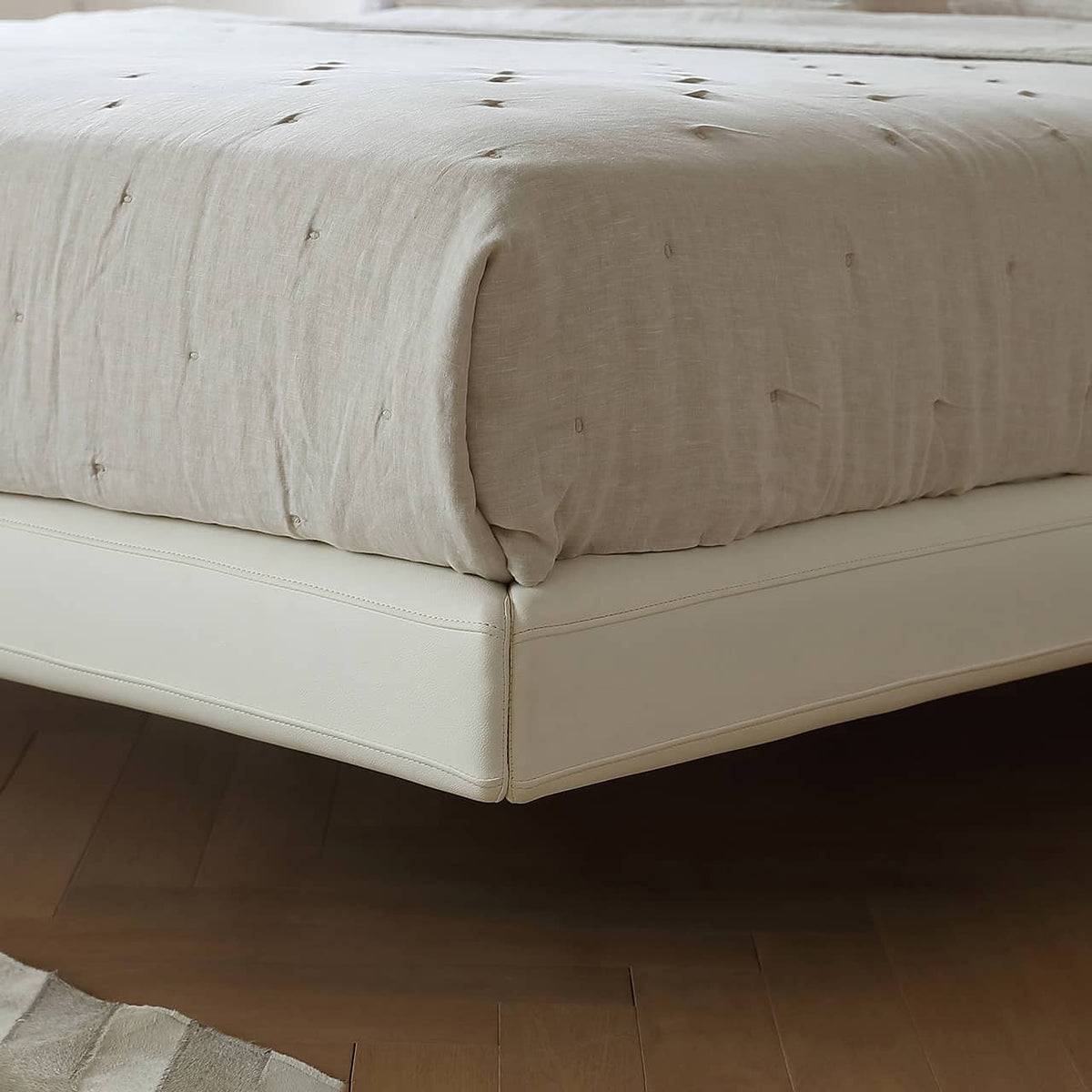 Stylish Bed Frame with Light Brown Pine and Leather Finish my-376