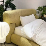 Italian Minimalist Upholstered Fabric Bed, Modern Luxury Soft-Back Platform Bed onl-0211-59