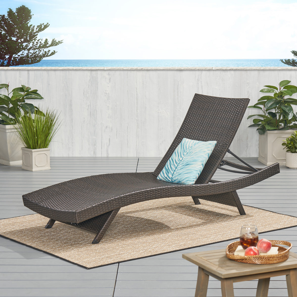 Sun-Kissed Comfort: Adjustable Wicker Lounge Chair for Ultimate Relaxation 52005-djyc
