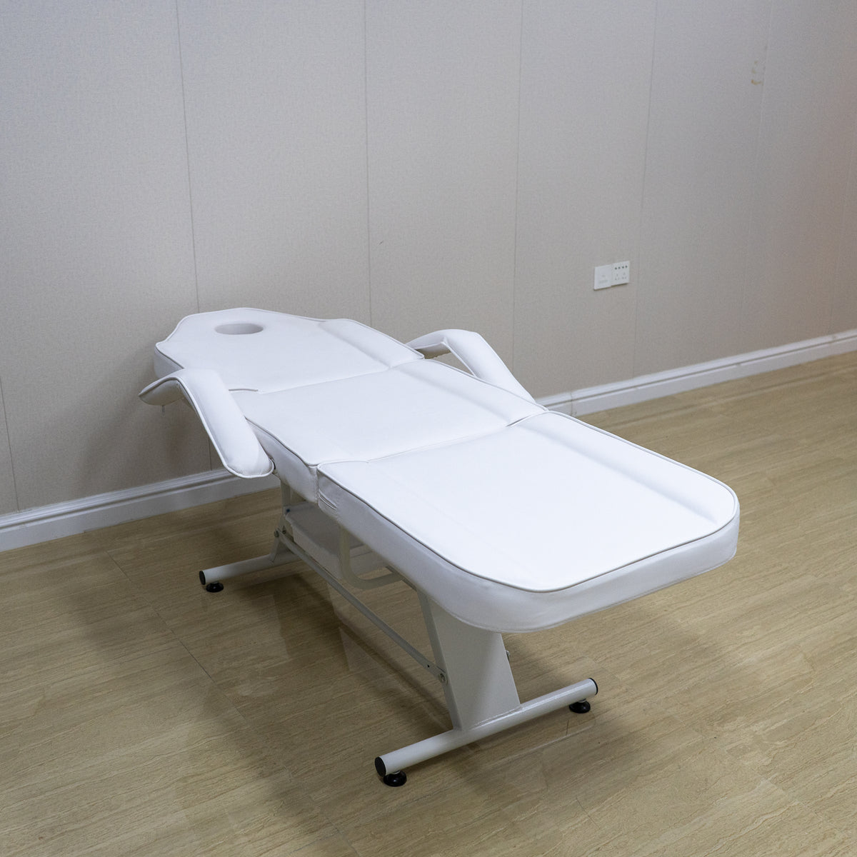 Tattoo Chair for Client, Facial Beds for Esthetician Adjustable 3-Section Lash Tattoo Bed, 72 Inches Facial Spa Chair Professional Tattoo Chair for Artist Beauty Massage Salon, White W1767P195861-djyc