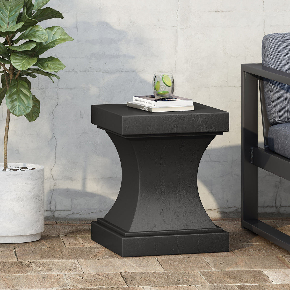 Contemporary Pedestal Design Lightweight Concrete Side Table – Versatile and Functional 67584.00BLK-djyc