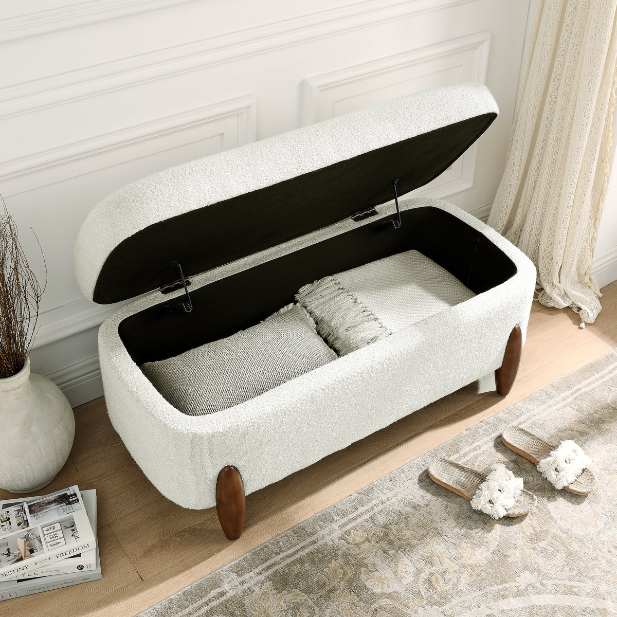 Ottoman bench with storage and seat cushion, made of looped gauze material, suitable for bedrooms, living rooms, and entrance passages-BEIGE(42.5"*20.5"*18.5") W487P202260-djyc