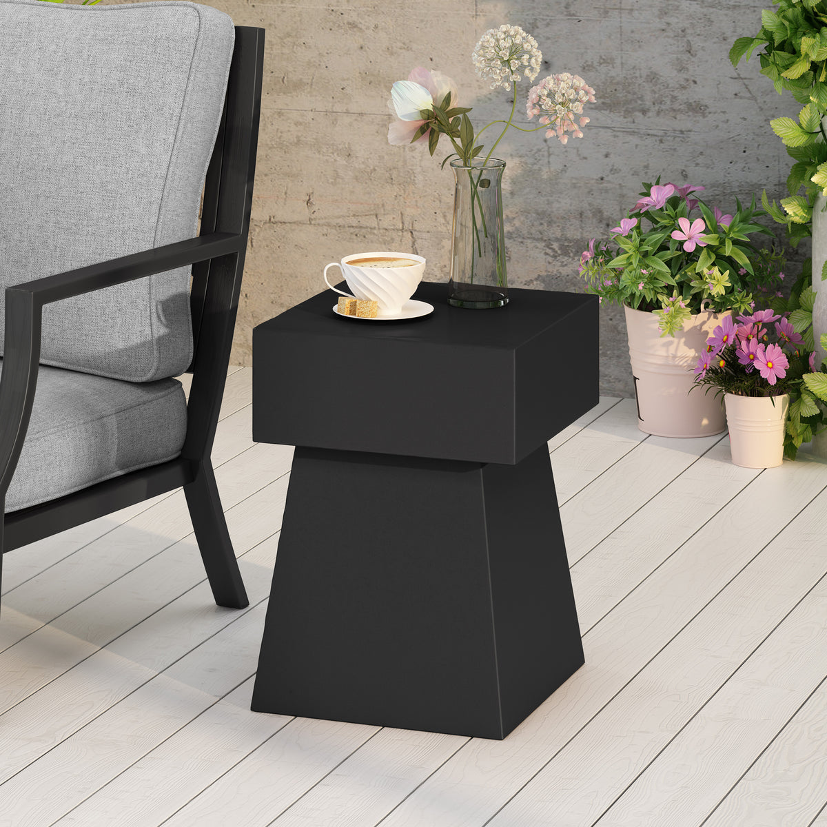 Modern Pedestal Side Table – Lightweight Concrete Construction, No Assembly Required 67585.00BLK-djyc