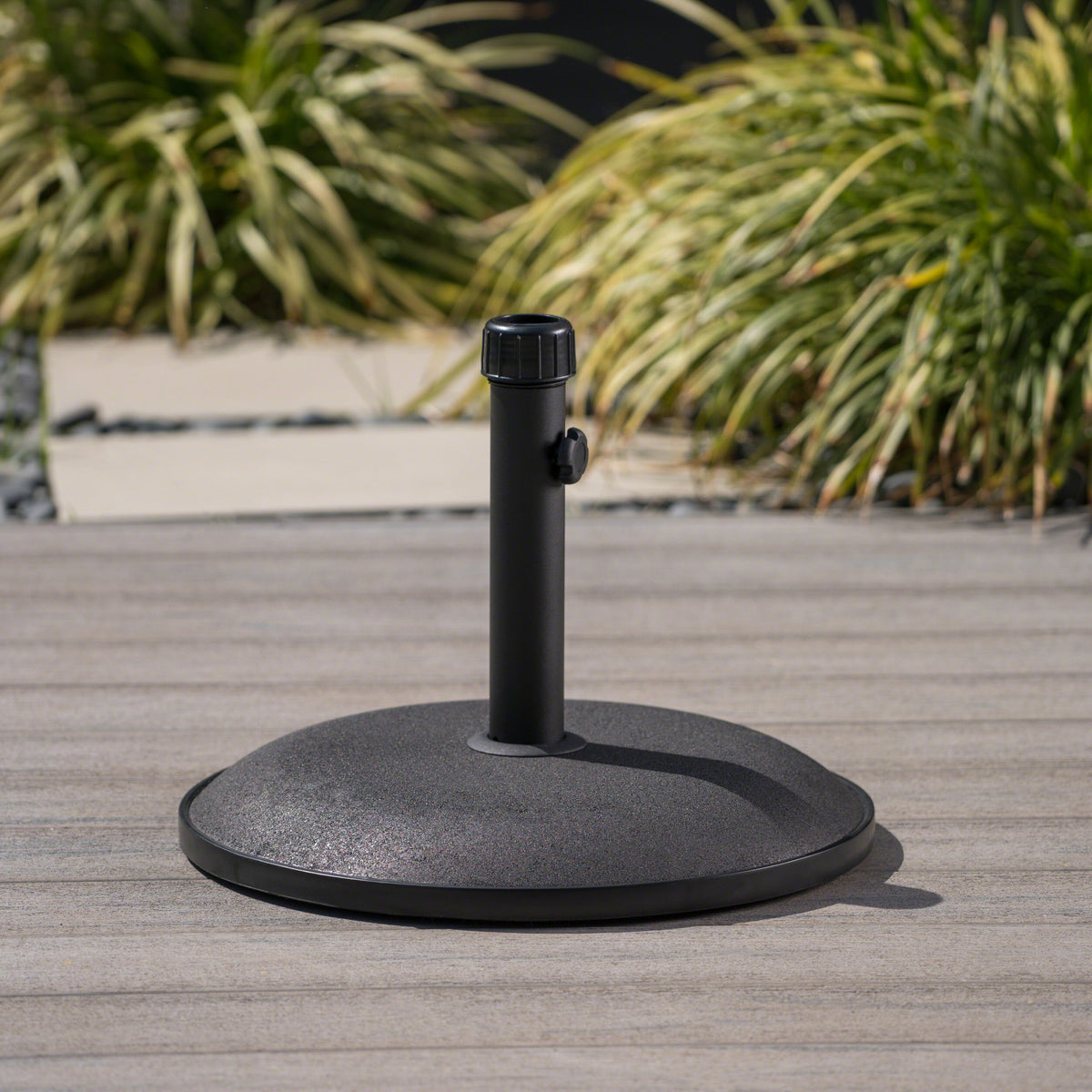 Sturdy Concrete Umbrella Base: Handcrafted Design for Up to 5ft Umbrellas, Black Iron Support Pole 54757-djyc