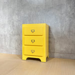 Stylish Pink Solid Wood Cabinet with Tempered Glass Display Shelves hyj-2298