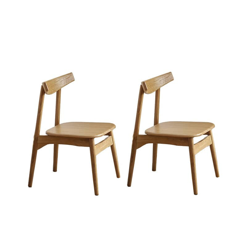 Elegant Natural Wood Chair in Cherry or Oak with Plush Cushioning and Durable Upholstery fyx-884