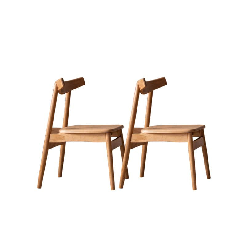 Elegant Natural Wood Chair in Cherry or Oak with Plush Cushioning and Durable Upholstery fyx-884