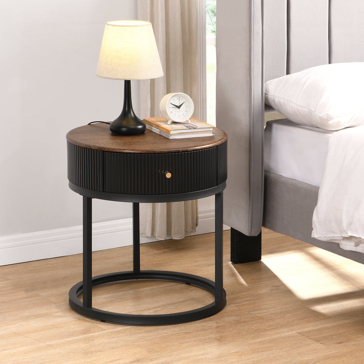 Round Nightstand with Drawer, 19.68 Inch Wood End Table with Storage, Small Table or Living Room, Bedroom and Small Spaces W821P184398-djyc