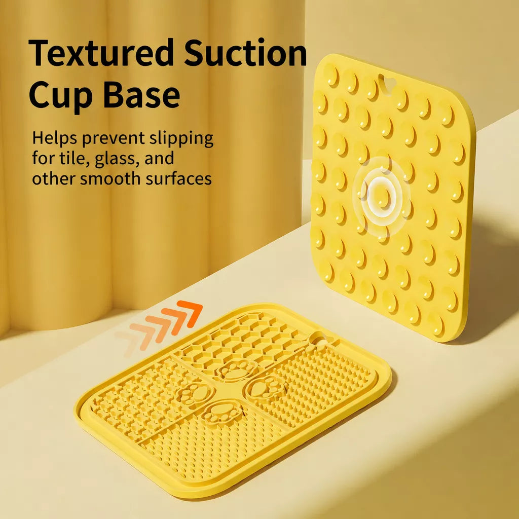 4-Section Silicone Lick Mat for Dogs, 7.9 × 7.9 in
