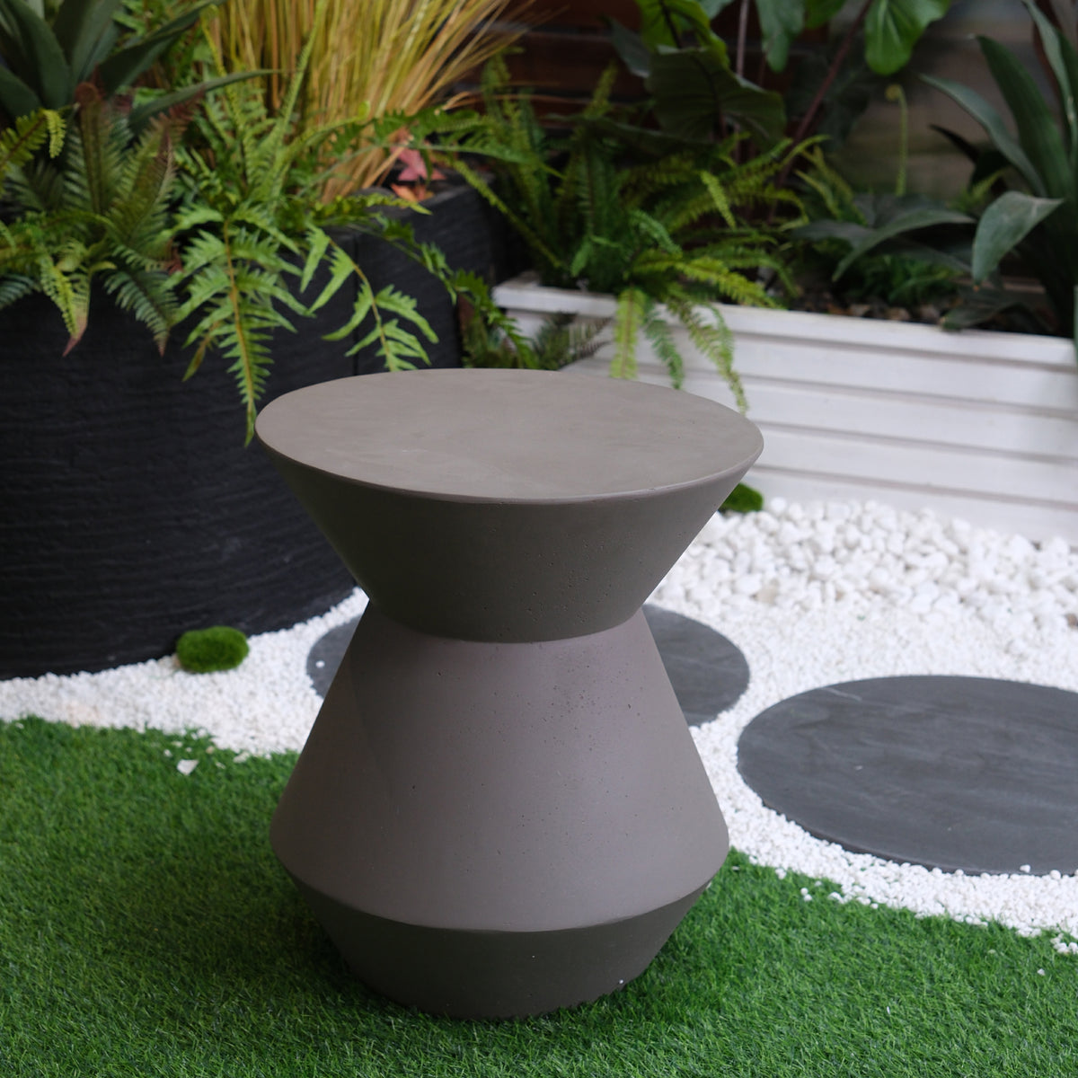 Decorative Garden Conner Table,18.1" H Modern Heavy Duty Patio Sturdy Faux Terrazzo Accent Table Side Table Plant Table for Indoor Outdoor W2734P194115-djyc