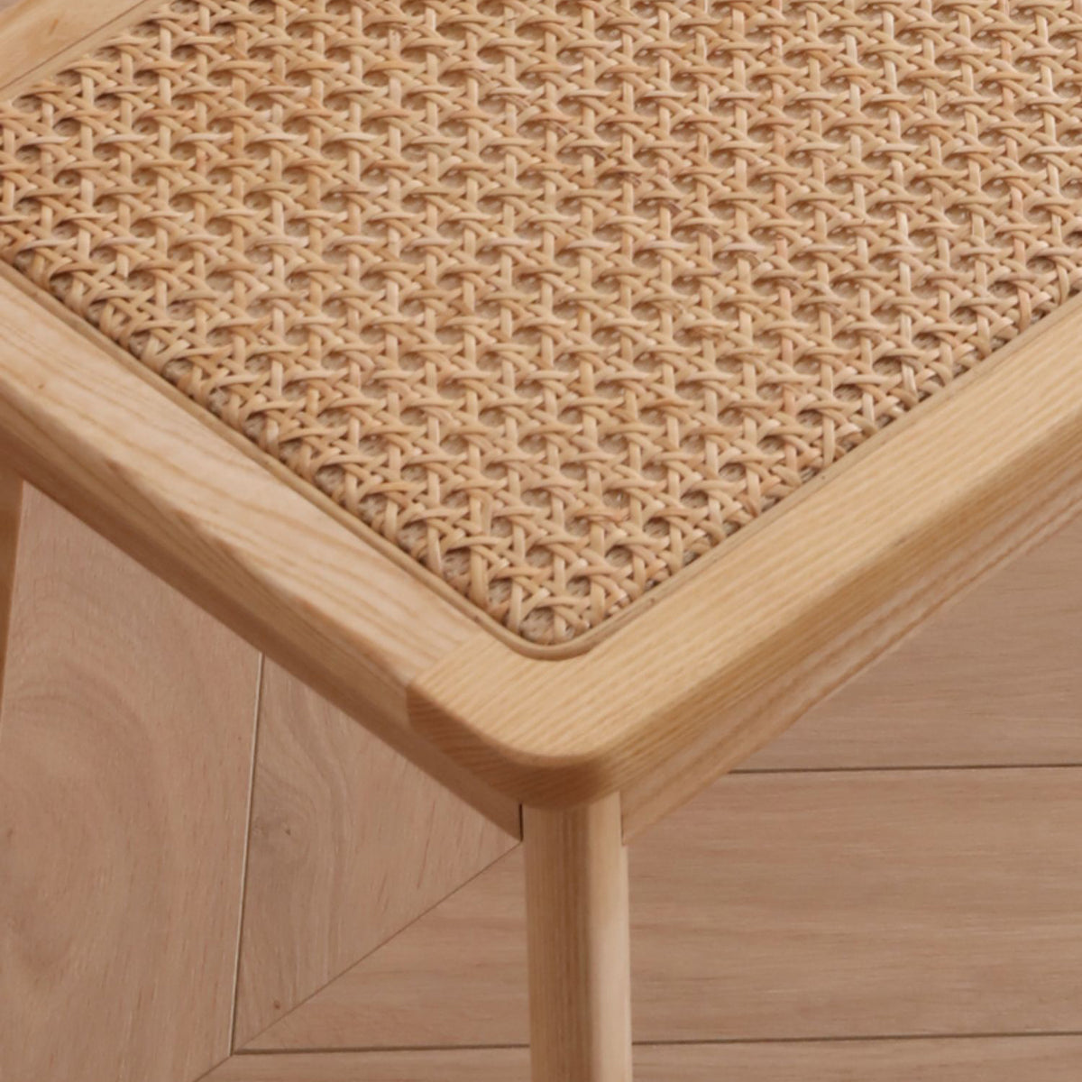 Natural Brown Ash Wood Stool with Rattan Seat fcf-1473