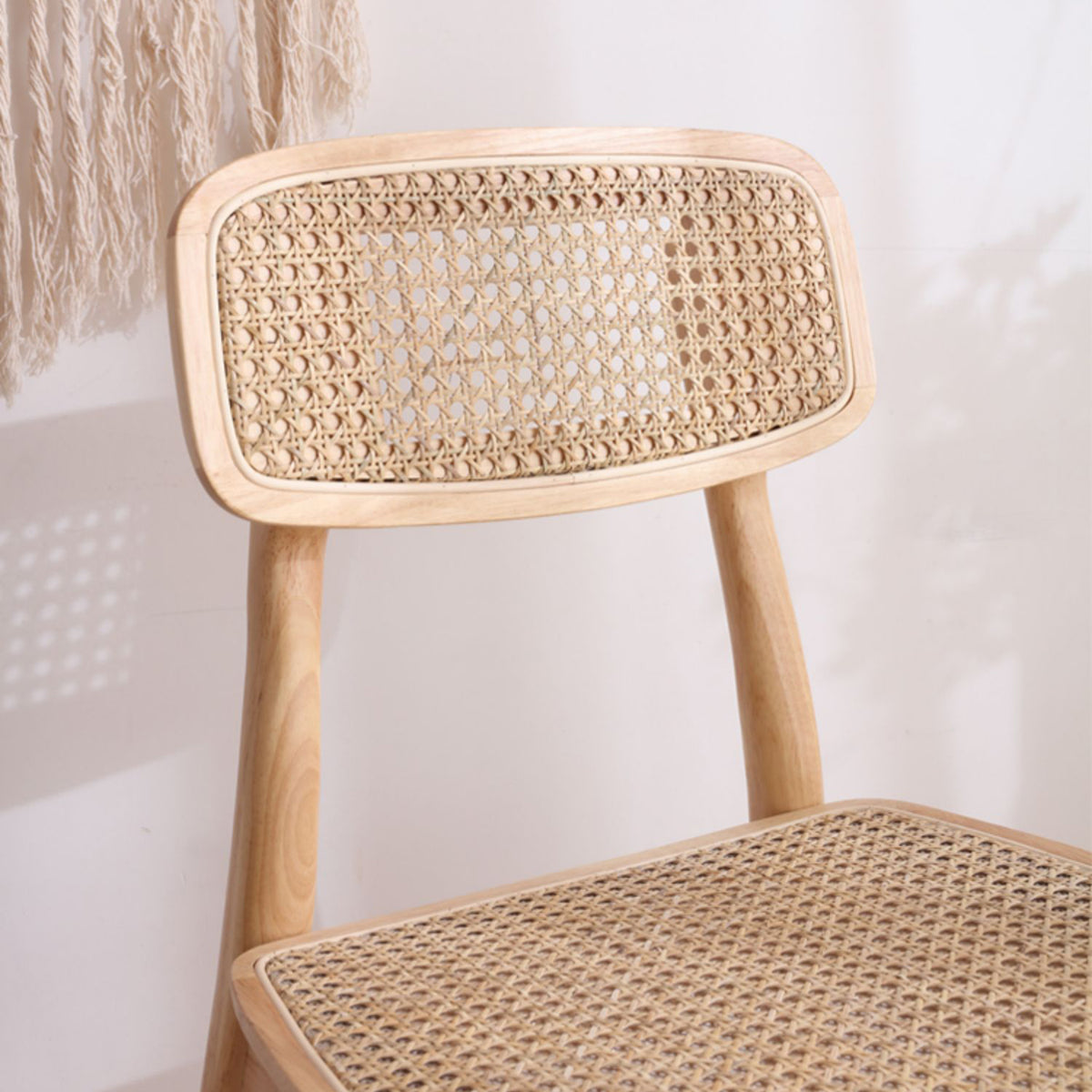 Elegant Solid Wood Chair with Natural Rattan Accents fcf-1479