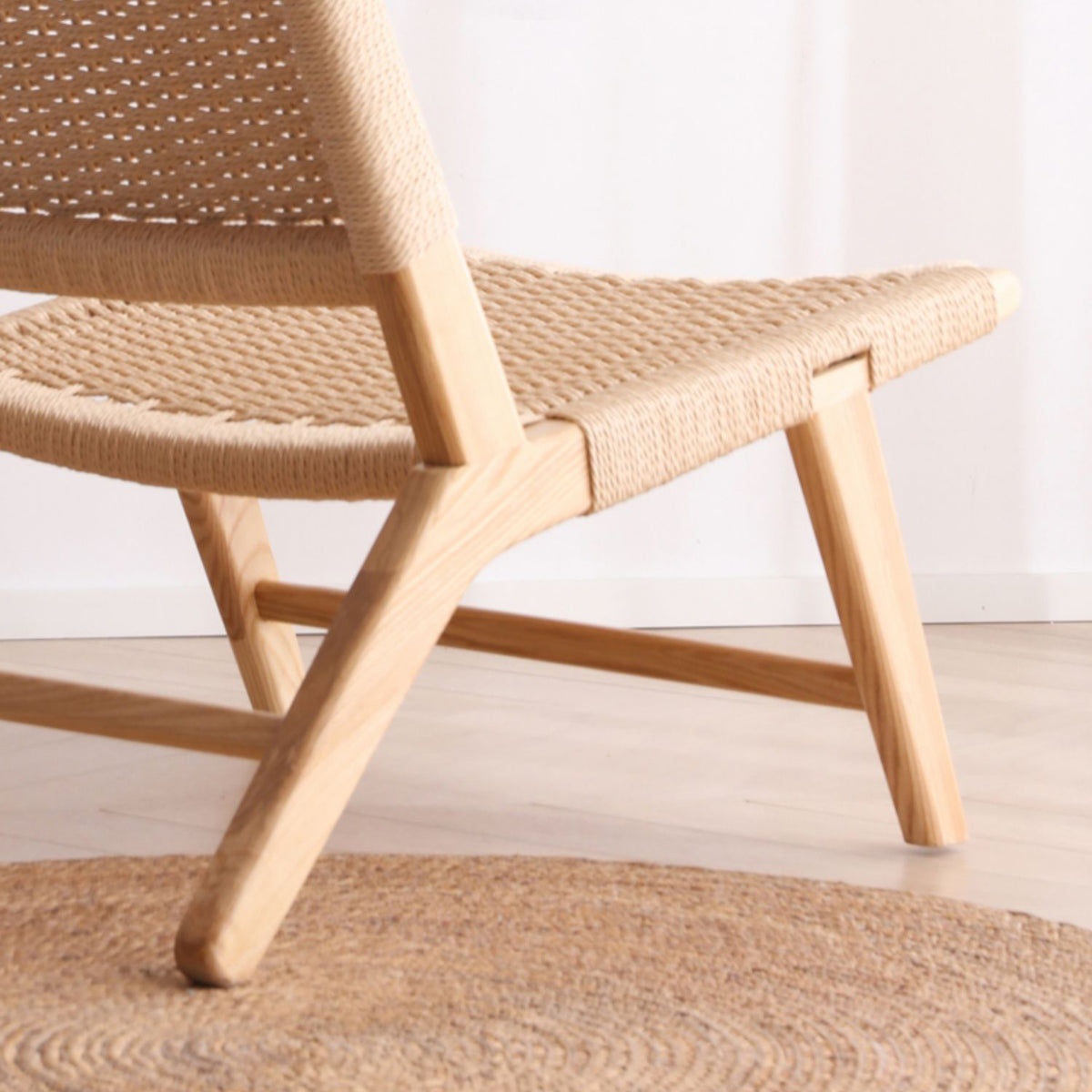 Elegant Ash Wood Chair for Modern Decor | Natural Wood Finish fcf-1480