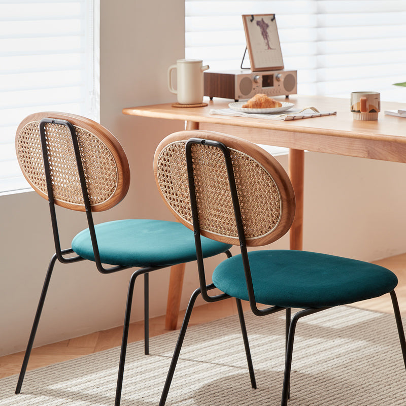 Luxurious Blue Velvet Rattan Chair with Cherry Wood Frame fcp-1285