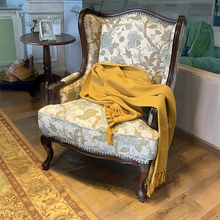 **Elegant Oak Wingback Chair with Floral Cotton-Ramie Fabric - Cozy Accent for Any Living Space** fljgj-2114