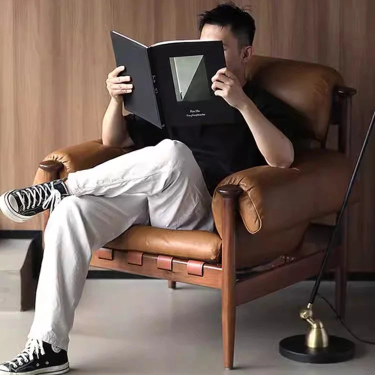 Stylish Ash Wood Armchair with Genuine Leather Upholstery – Perfect for Modern Living Spaces fme-3129