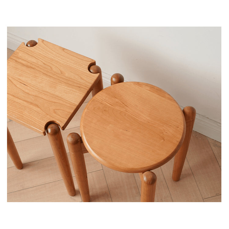 Elegant Oak Wood Stool with Light Grey Cushion - Natural and Comfortable Seating fyx-891