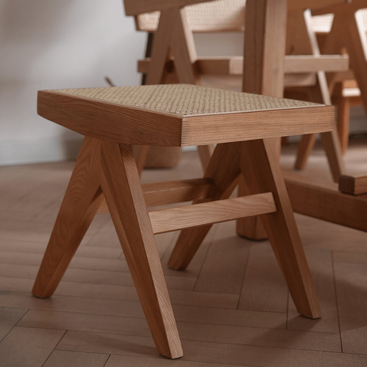 Elegant Natural Wood and Rattan Stool – Ash, Cherry, and Oak Variants Available fyx-892