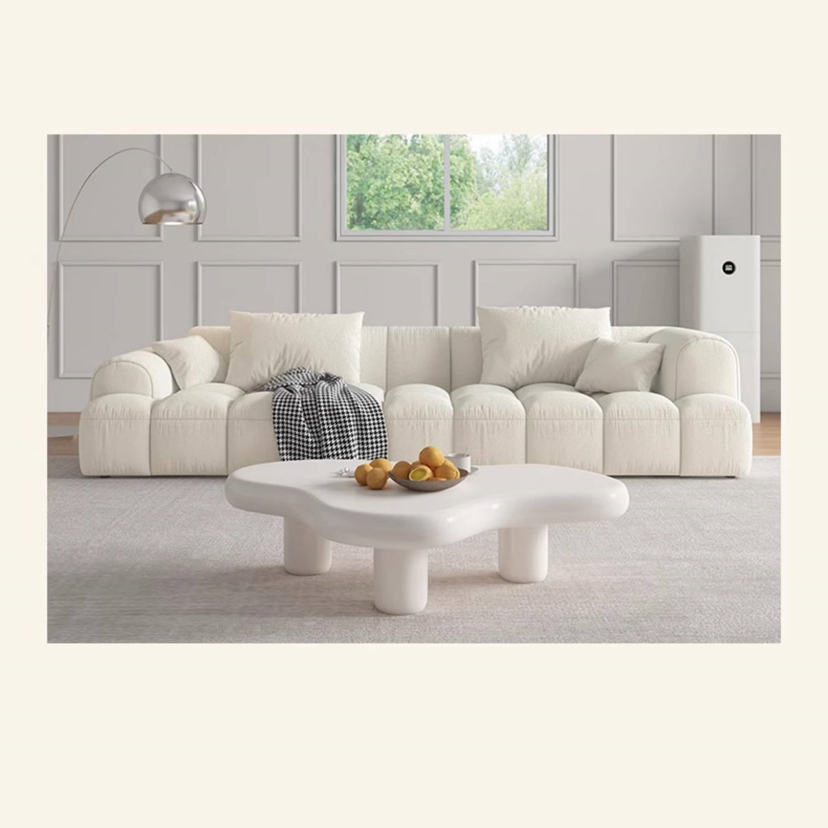 Luxurious Beige Sofa with Pine Wood Frame and Latex Down Cushions hatx-1025