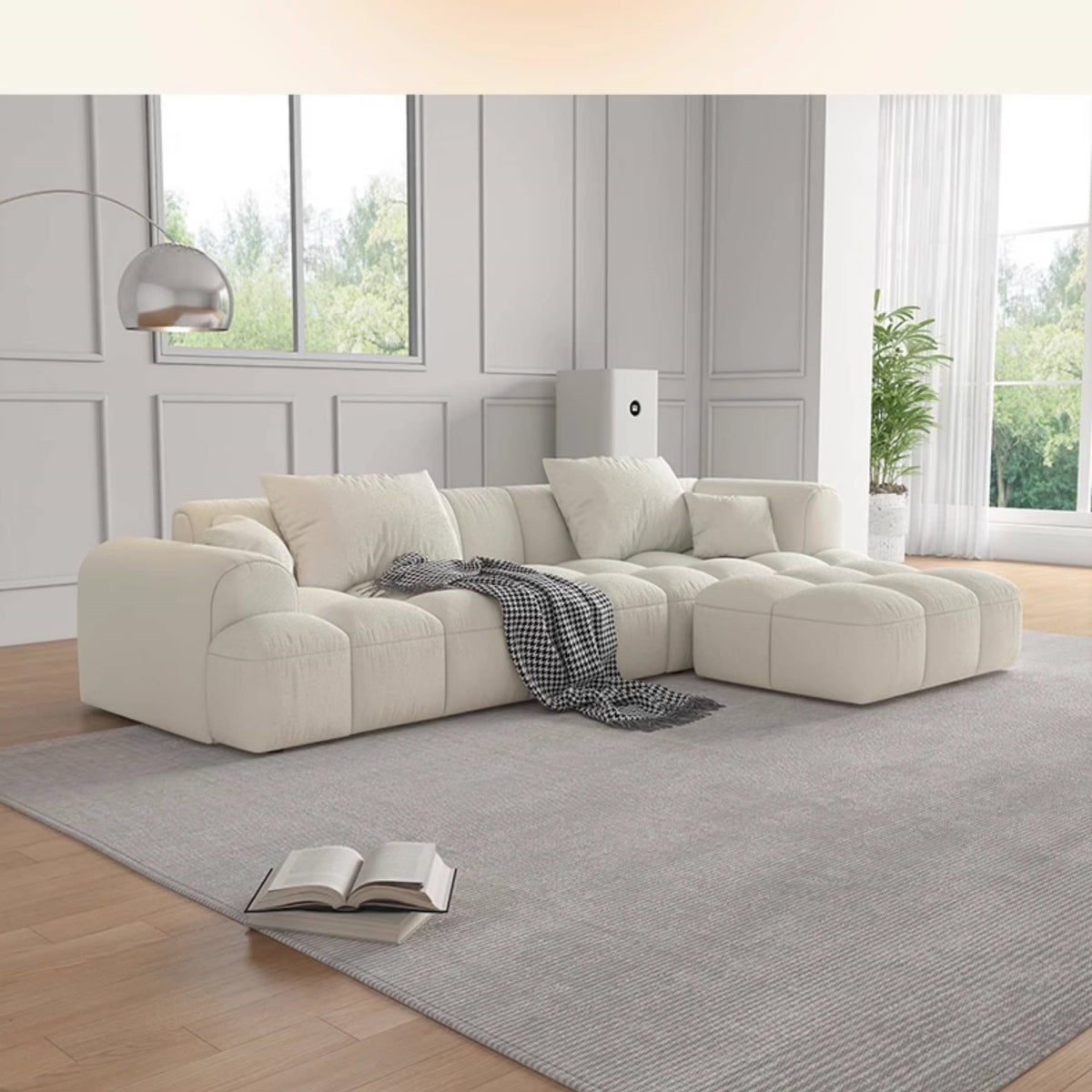 Luxurious Beige Sofa with Pine Wood Frame and Latex Down Cushions hatx-1025