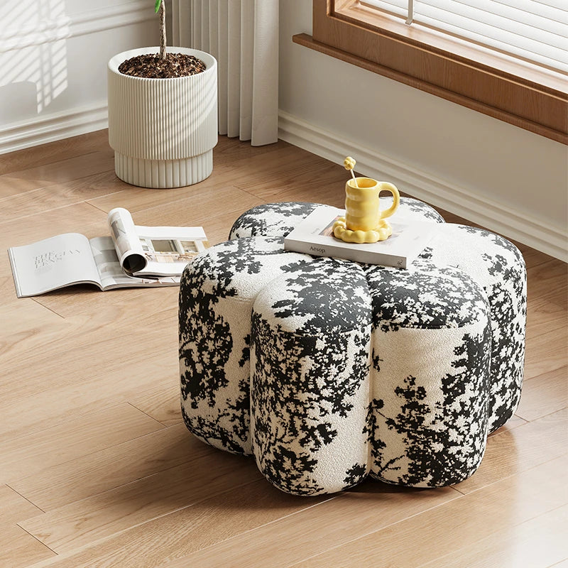 Stylish Cashmere Stool in Unique Floral Design - Perfect for Modern Interiors hch-3090