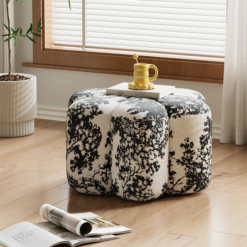 Stylish Cashmere Stool in Unique Floral Design - Perfect for Modern Interiors hch-3090