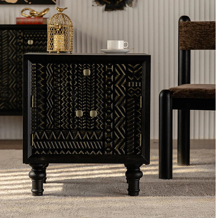 Elegant Pine Bedside Cupboard with Intricate Carved Design - Stylish Nightstand for Modern Homes hdst-4234