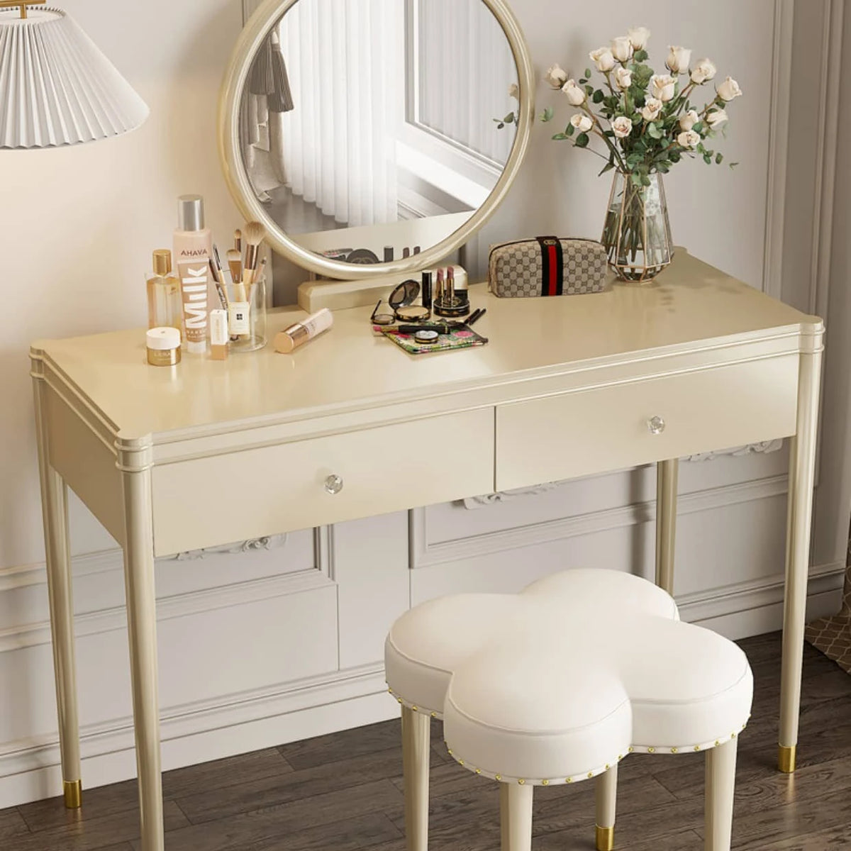 Elegant Pine Glass Makeup Table with Mirror & Storage – Perfect for Your Beauty Routine hgl-4332