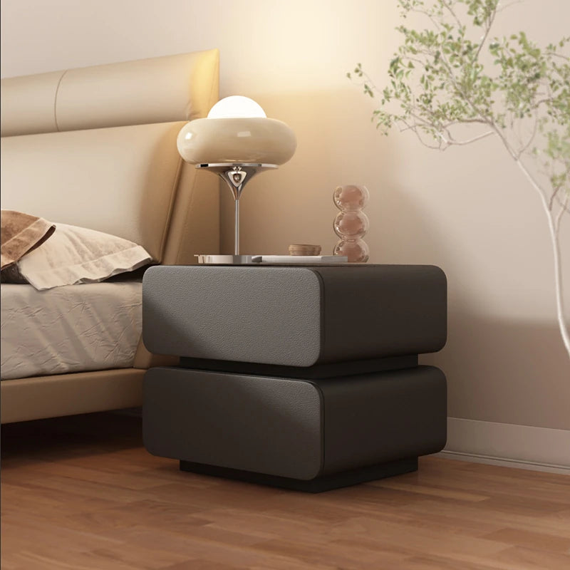 Stylish Faux Leather Nightstand with Modern Design - Perfect for Bedroom Decor and Storage hjd-3143