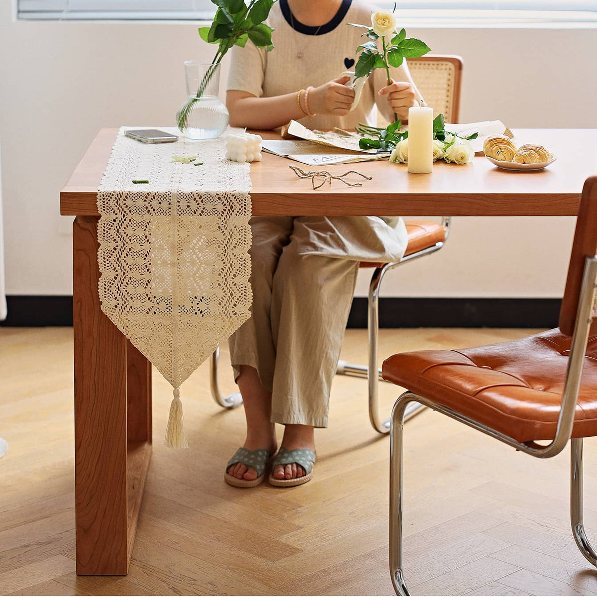 Vintage Cherry Wood Table with Sleek Steel Frame - Natural Finish hldmz-709