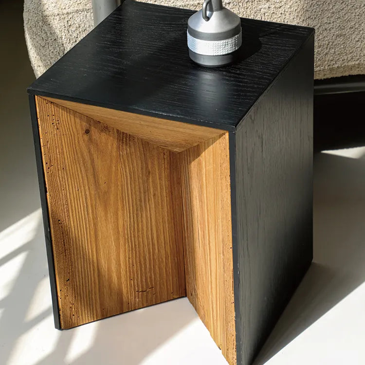 Modern Pine Wood Side Table - Sleek Design and Versatile Functionality hms-4049