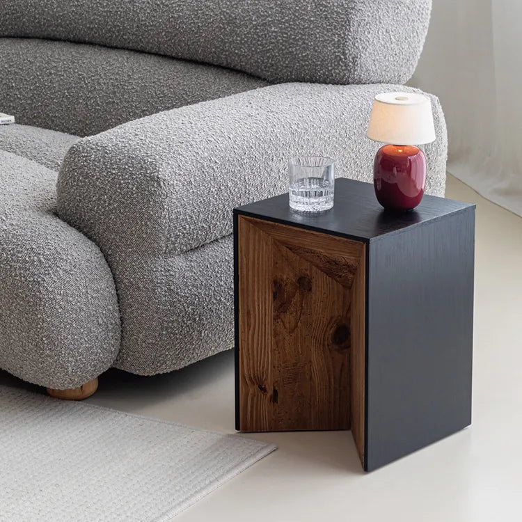 Modern Pine Wood Side Table - Sleek Design and Versatile Functionality hms-4049