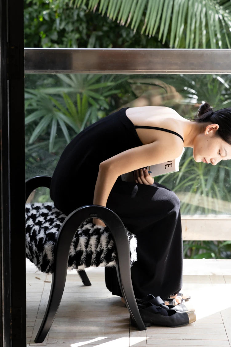 Stylish Ash Wood Stool with Foam and Polyester Cushion – Perfect for Modern Living Spaces hrn-5252