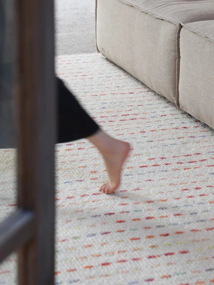 Stylish Ash Wood Stool with Foam and Polyester Cushion – Perfect for Modern Living Spaces hrn-5252