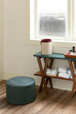 Stylish Ash Wood Console Table with Multi-layer Board and Synthetic Leather Accents hrn-5260