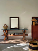 Stylish Ash Wood Console Table with Multi-layer Board and Synthetic Leather Accents hrn-5260