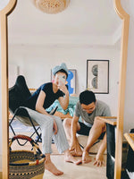 Elegant Beech Wood Mirror with Glass Finish - Stylish Home Décor Accent for Any Room hrn-5261