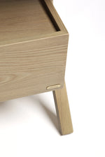 Stylish Elm Wood Nightstand with Removable Synthetic Leather Tray – Modern Multi-Functional Design hrn-5265