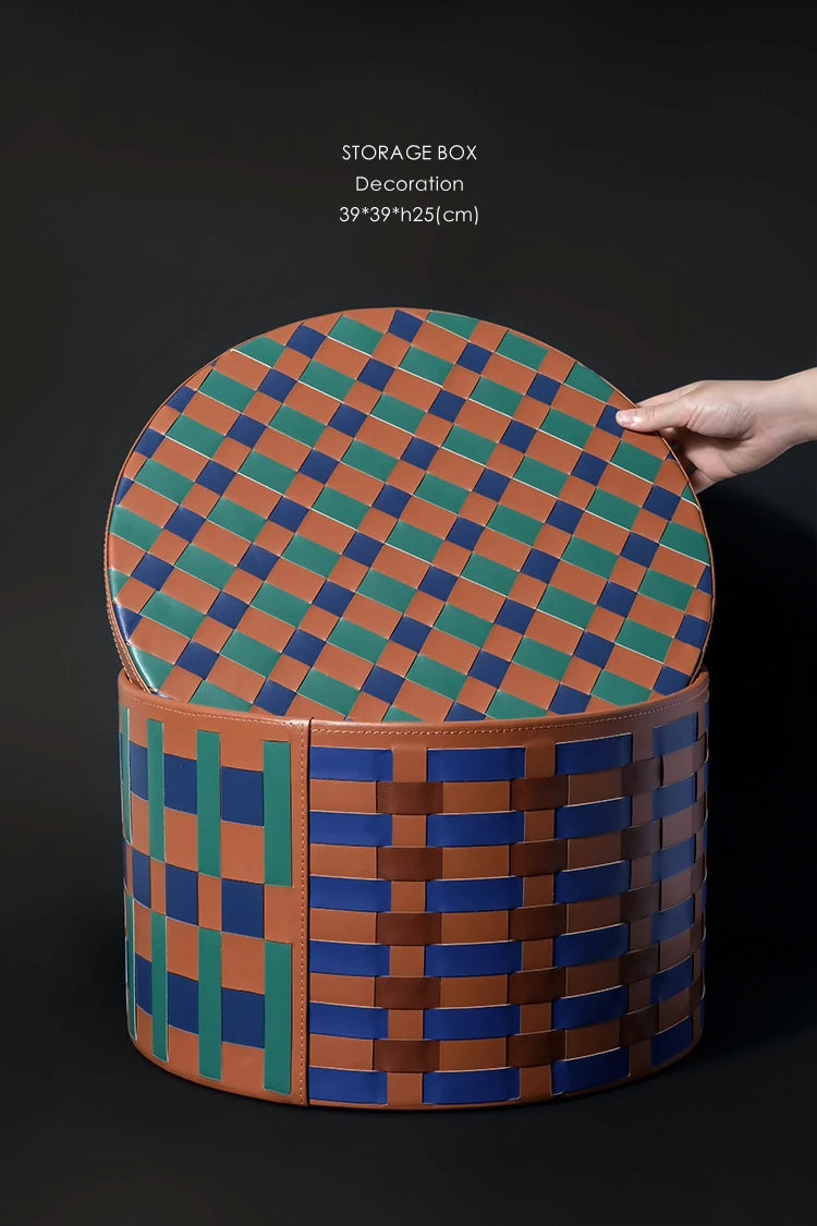 Stylish PU Leather Side Table with Stainless Steel Accents and Black Walnut Wood Base – Modern Decorative Accent for Living Room and Bedroom hrn-5267