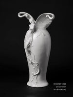 Unique Butterfly-Shaped Mirror with Solid Wood Frame - Hand-Cut Glass Design for Elegant Home Décor hrn-5268