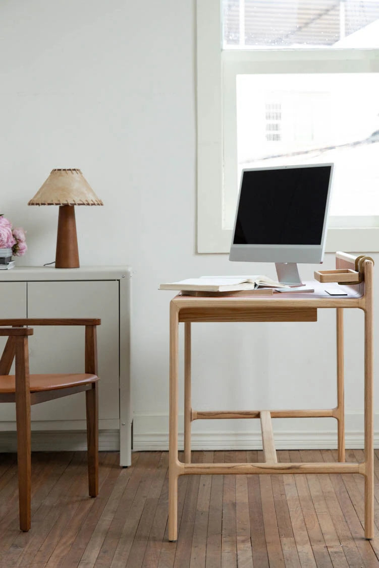 Stylish Ash Wood Computer Desk with Synthetic Leather Top - Modern Home Office Furniture hrn-5269