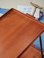 Elegant Metal and Oak Serving Cart with Copper Accents - Perfect for Entertaining hrn-5272