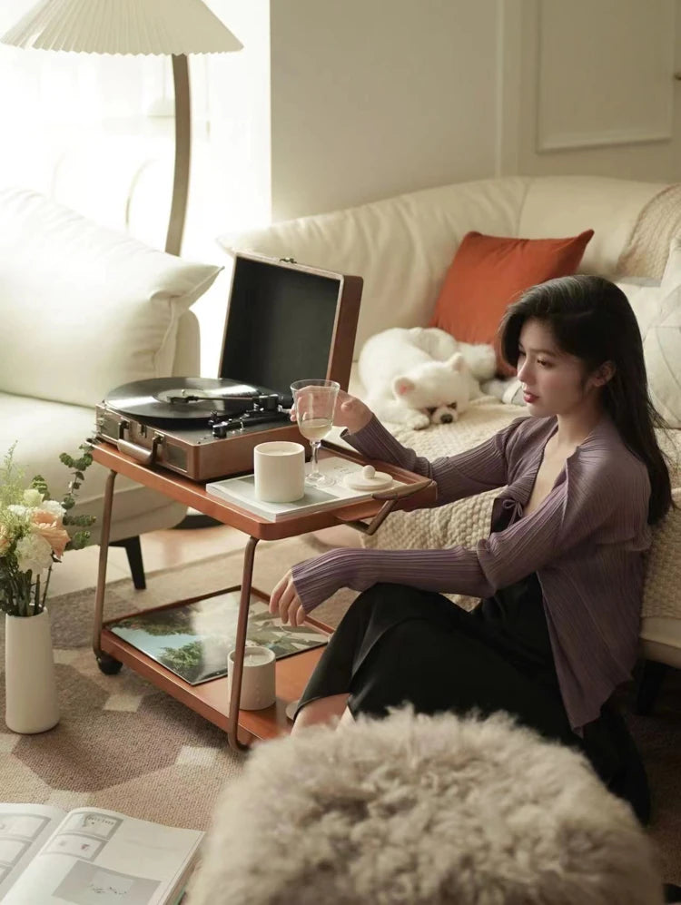 Elegant Metal and Oak Serving Cart with Copper Accents - Perfect for Entertaining hrn-5272