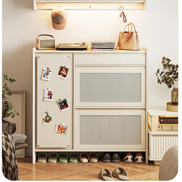 Stylish Solid Wood Cabinet with Multi-Layer Design - Perfect for Modern Storage Solutions hrvr-5082