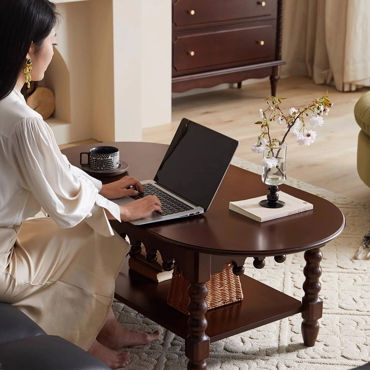 Elegant Coffee Table with Unique Craftsmanship in Chinese Tulipwood hsmjx-4159