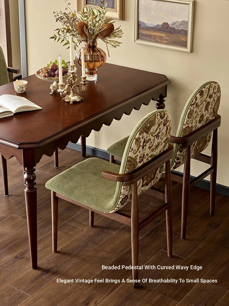 Elegant Solid Wood Dining Table with Beaded Pedestal and Curved Edge - Perfect for Cozy Spaces hsxz-2174