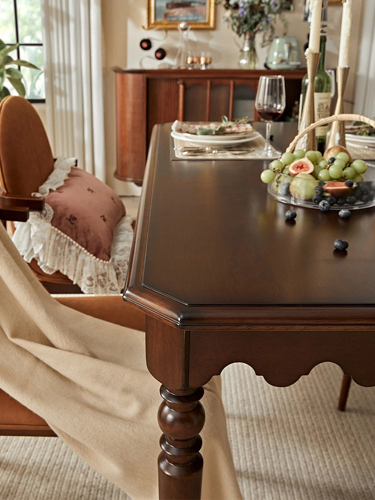 Elegant Solid Wood Dining Table with Beaded Pedestal and Curved Edge - Perfect for Cozy Spaces hsxz-2174