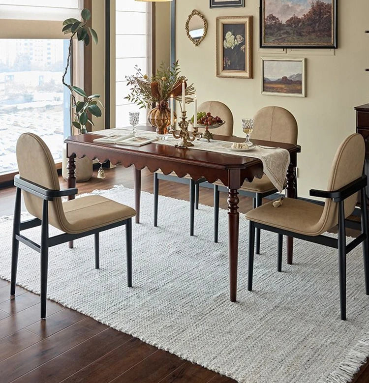 Elegant Solid Wood Dining Table with Beaded Pedestal and Curved Edge - Perfect for Cozy Spaces hsxz-2174
